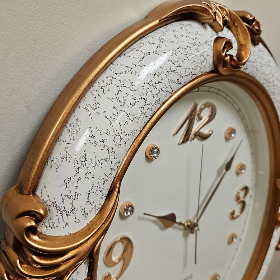  Battery Operated wall Clock