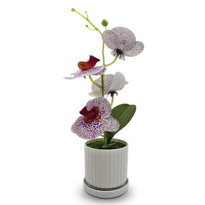 flower vase with artificial flowers