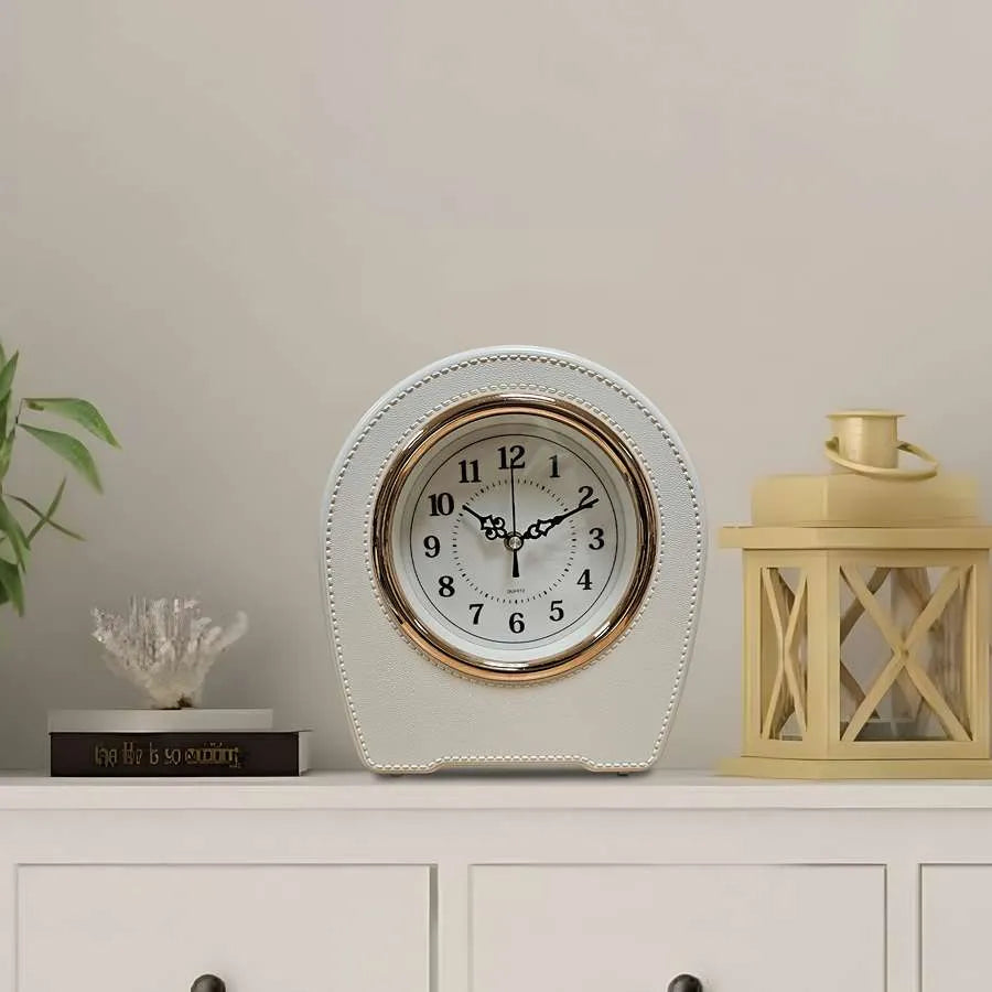 Leather Mantel Battery Operated Silent Table Clock -Application image