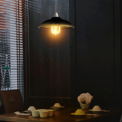 metal shade pendant light